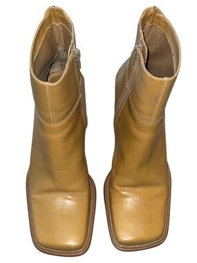 Hillard & Hanson Tan Leather Square-Toe Heeled Ankle Boots